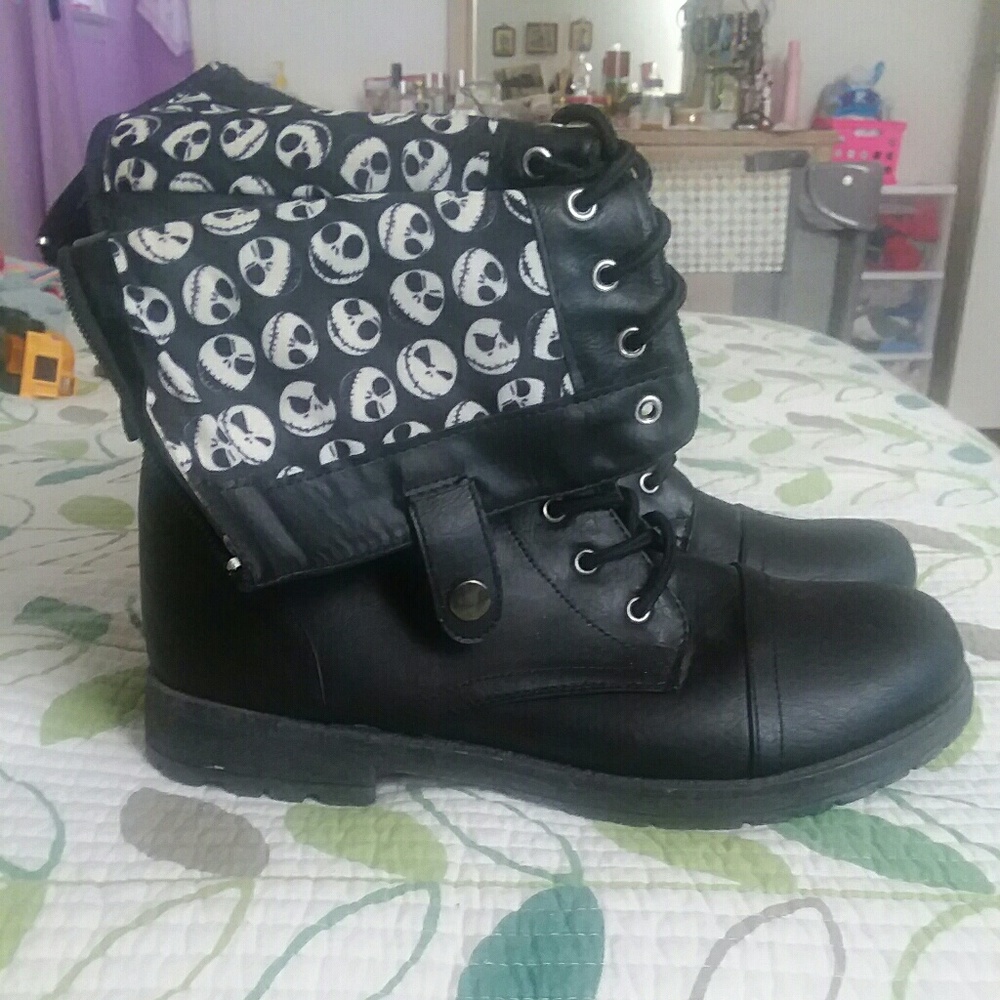 Hot Topic Jack Skellington Size 9 boots